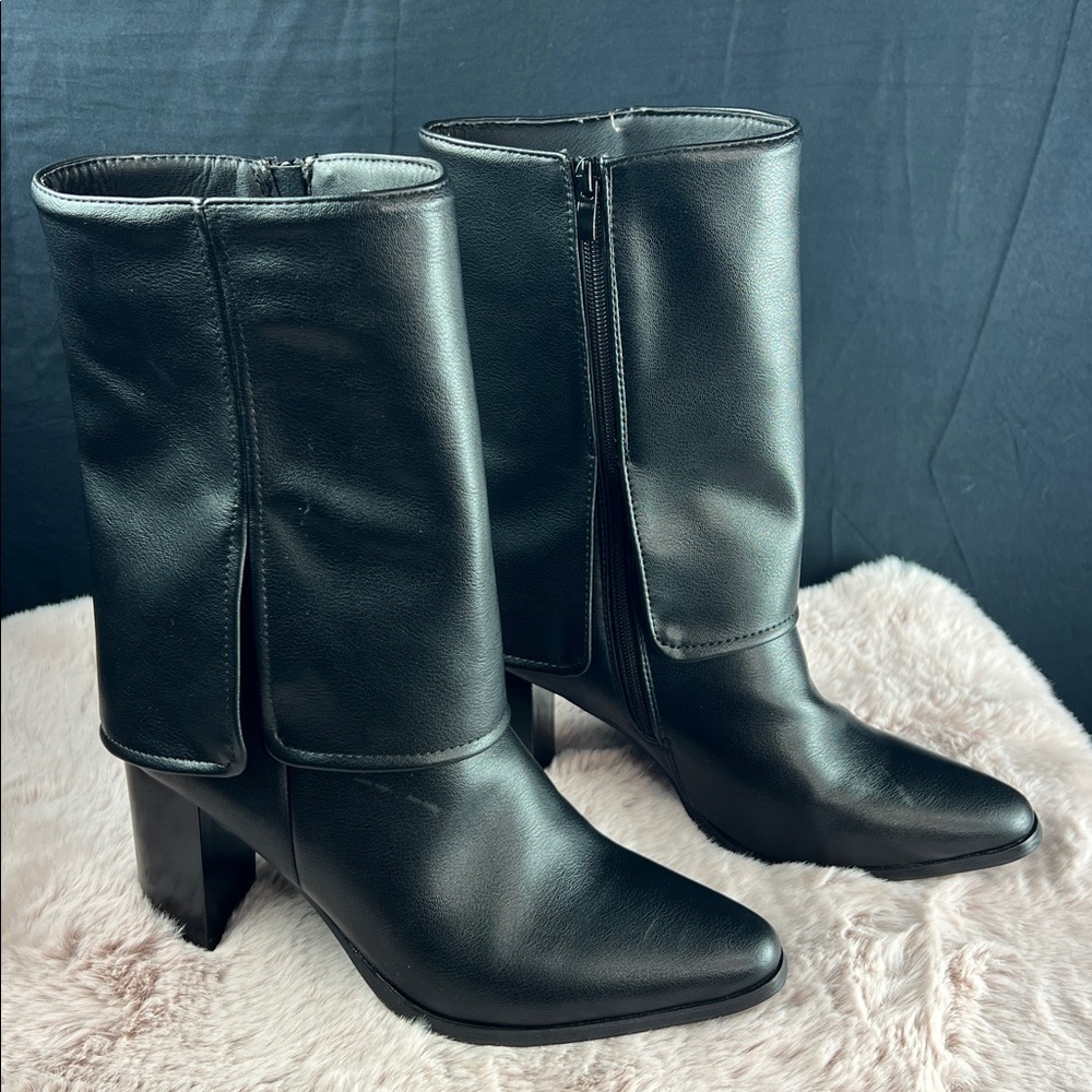 Madeline Smash Cuffed Black Chunky Heeled Boots | Size 9M - Picture 2 of 10